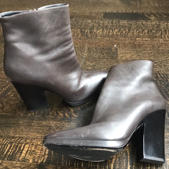 Prada boots - Picture 2 of 3